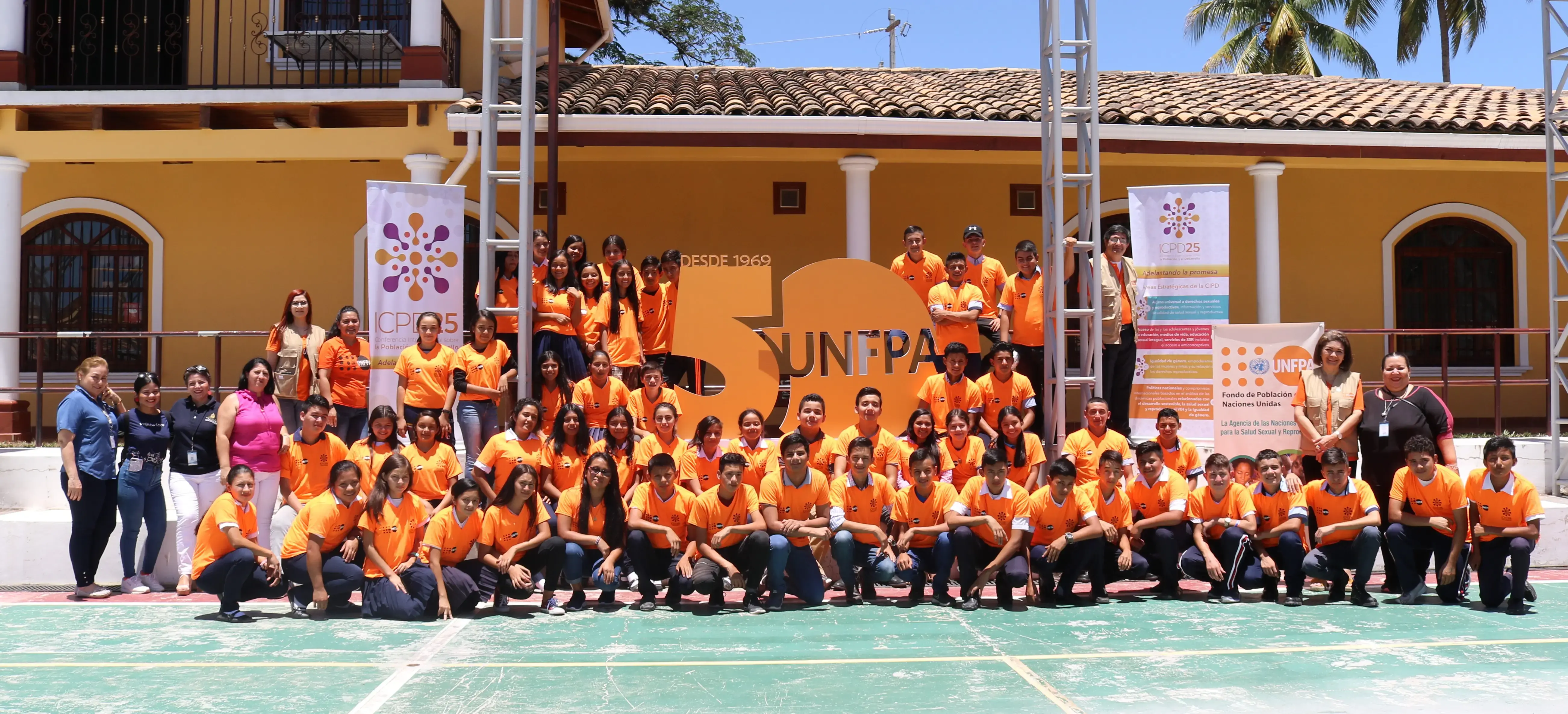 Congreso Nacional condecorará al UNFPA  con la “Gran Cruz con Placa de Oro”