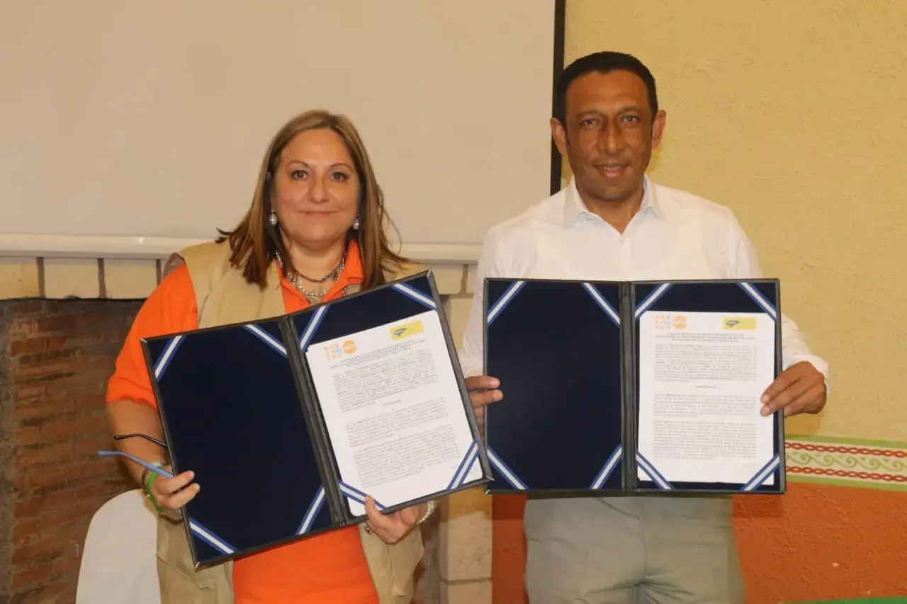 UNFPA Y AMHON FIRMAN CONVENIO PARA IMPLEMENTAR MEDIDAS QUE ACELEREN LA PREVENCIÓN DEL EMBARAZO EN ADOLESCENTES Y EL FOMENTO DE LA IGUALDAD DE GÉNERO 