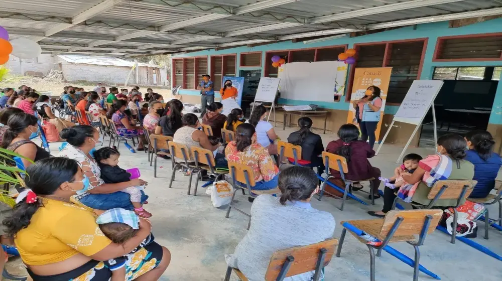 PMA Y UNFPA CAPACITAN 200 MUJERES LENCAS EN GENERO Y SALUD REPRODUCTIVA EN EL MUNICIPIO DE LA PAZ