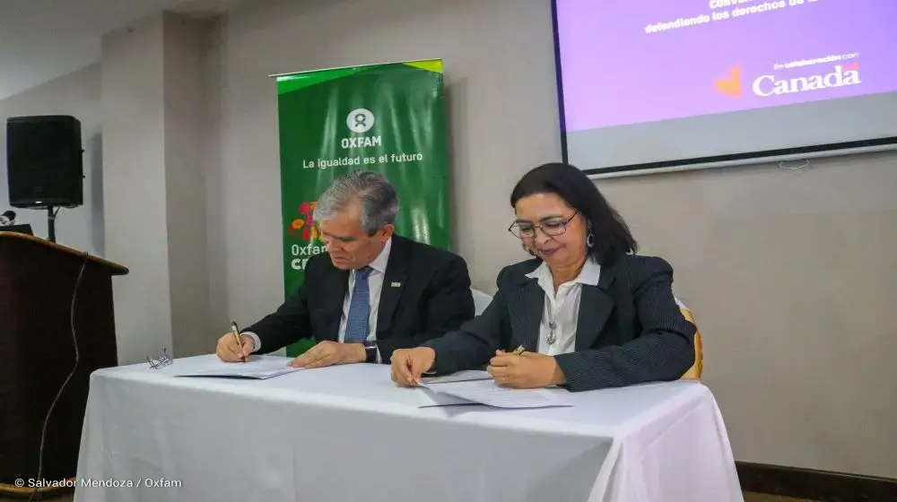   OXFAM Y UNFPA SUSCRIBEN CONVENIO A FAVOR DE LAS NIÑAS, ADOLESCENTES Y MUJERES DE HONDURAS