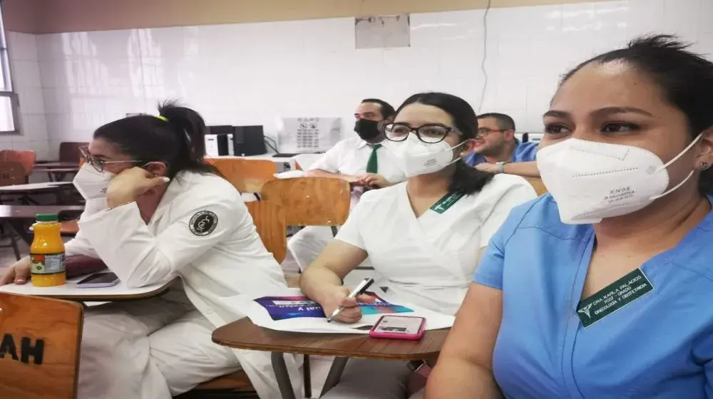 MEDICOS DEL MUNDO Y UNFPA CAPACITAN A DOCENTES Y ESTUDIANTES DE MEDICINA EN SALUD REPRODUCTIVA